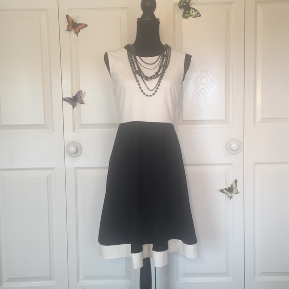 Premise Dresses & Skirts - 💥FLASH SALE 💥 Classic A Line Dress